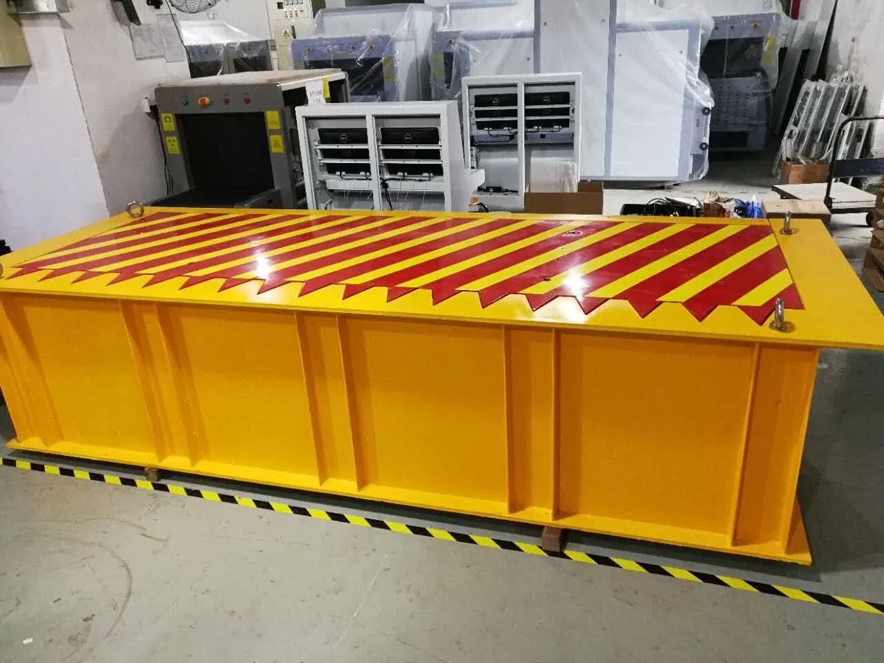 Automatic Traffic Control Hydraulic Road Blocker Hot