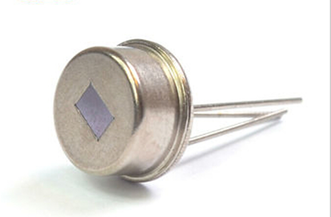Body PIR Infared Sensor IR Pyroelectricity Sensor ( RE46B )