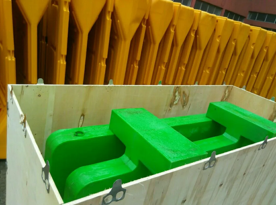 Green Driveway Barrier Go Kart Plastic Barriers for Sale