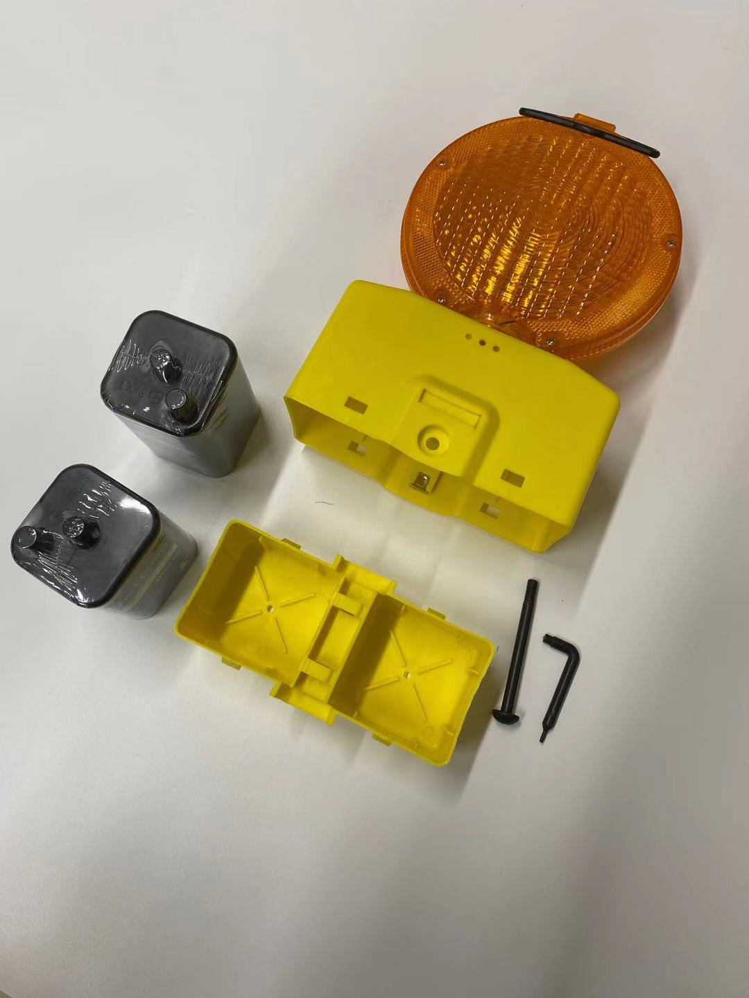 Sitting Type Traffic Barrier Flashing Warning Light, CE Traffic Road LED Barricade Warning Light