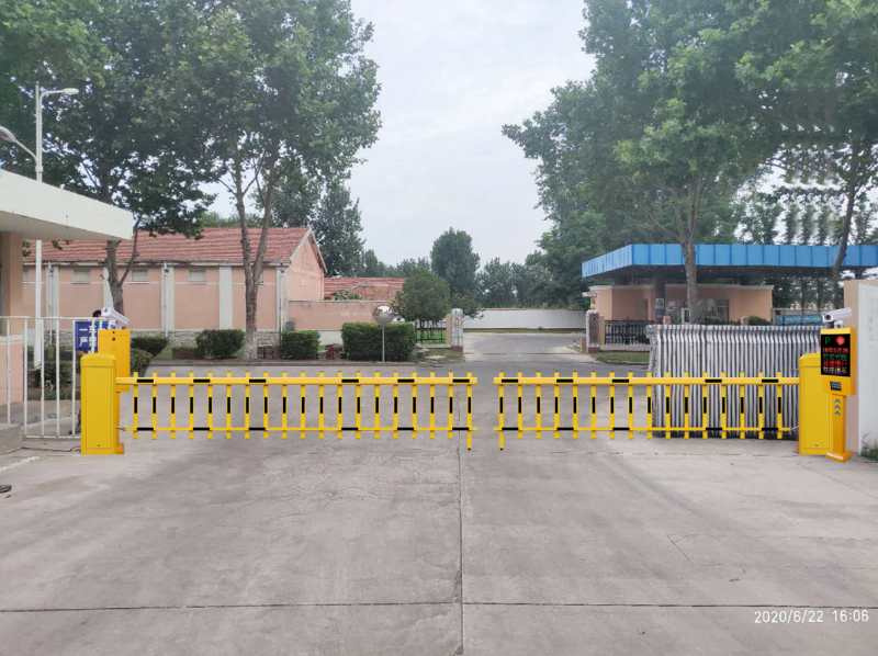 Smart Parking Barrier Gate System 2 Fence Arm Automatic Parking Boom Barrier