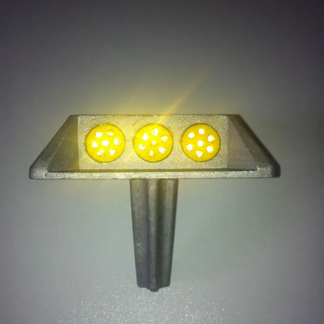 Solar Cat Eye Aluminum LED Road Marker Stud Light