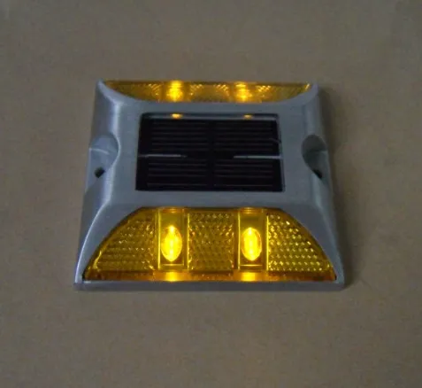 Solar LED Traffic Road Stud for Sale