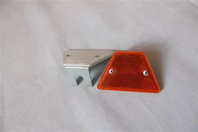U Shape Slice Type Delineator